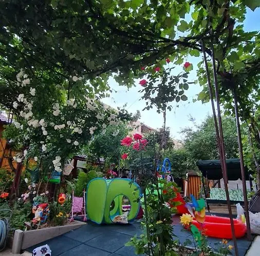 Apartmán Garsoniera Cocheta Zona Coresi Mall *